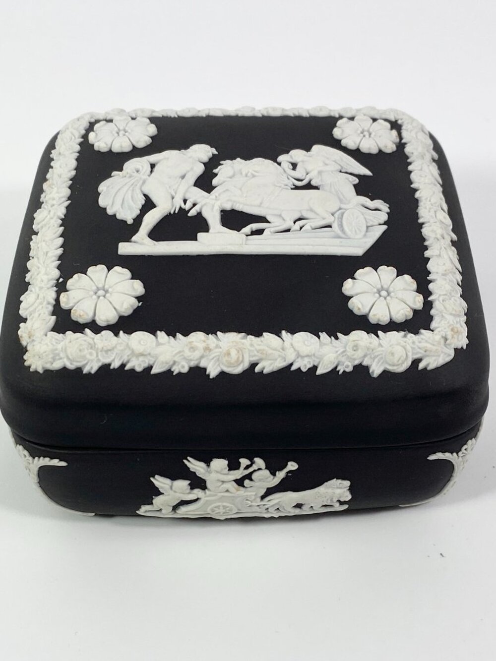 Wedgwood Black Basalt Lidded trinket – Neo Classical Horses, cupids, cherubs